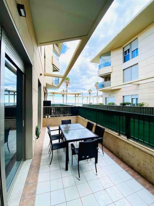 Stylish Apartment With Terrace On The Beachfrom 瓦伦西亚 外观 照片