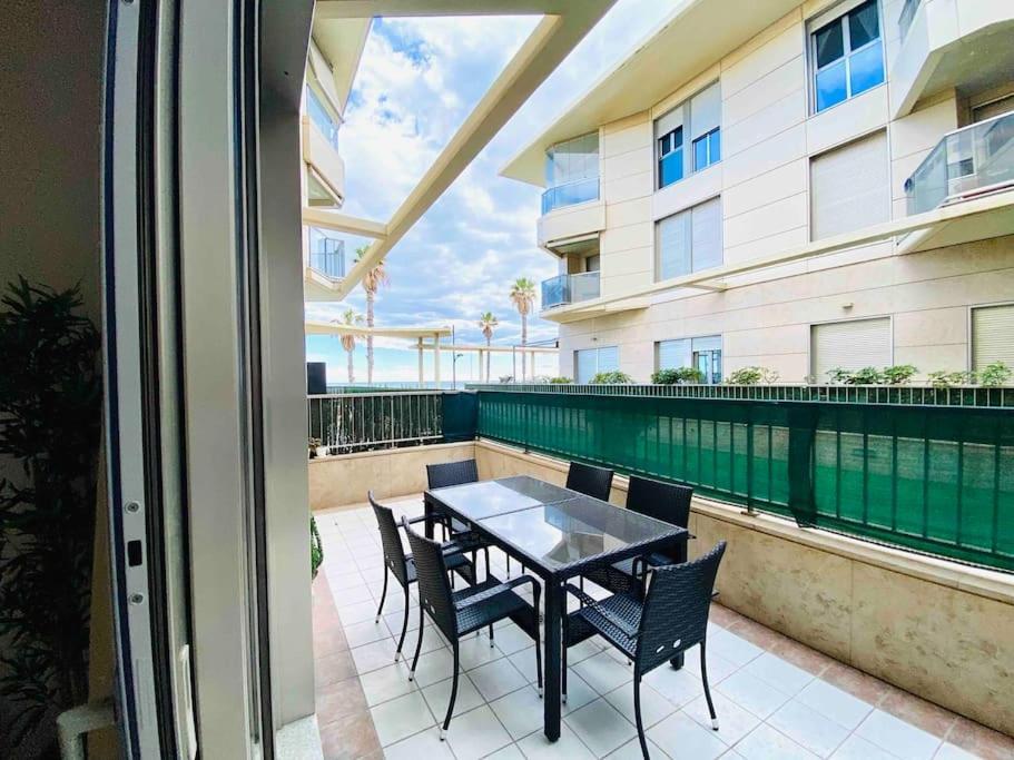 Stylish Apartment With Terrace On The Beachfrom 瓦伦西亚 外观 照片