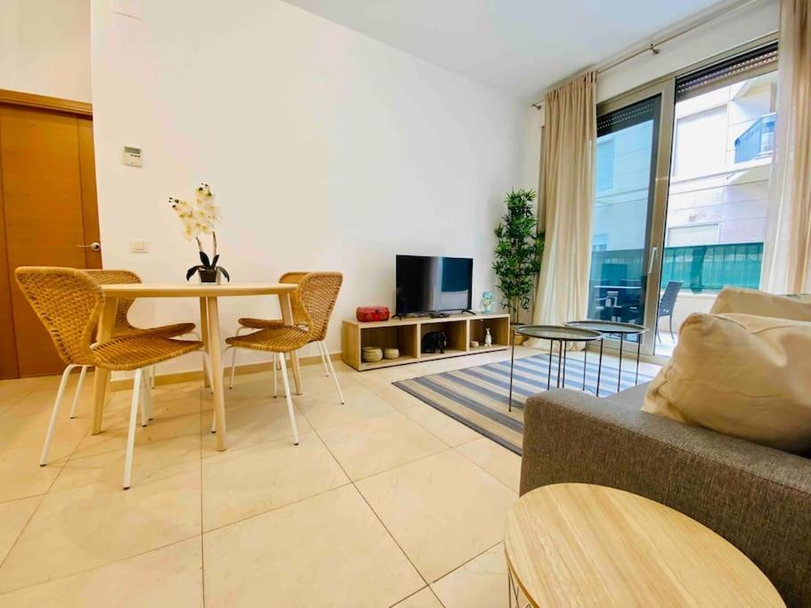Stylish Apartment With Terrace On The Beachfrom 瓦伦西亚 外观 照片